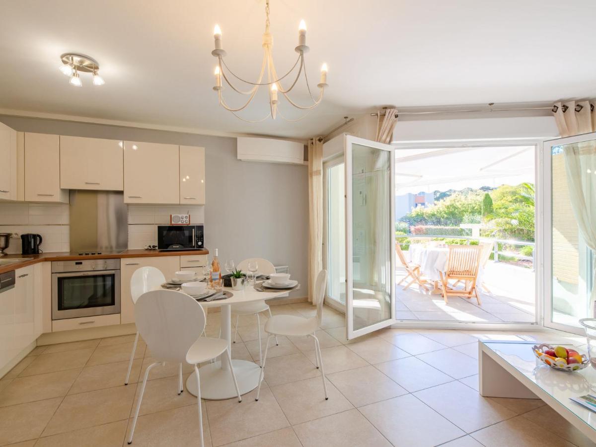Apartment Les Rivages De L'Esterel By Interhome Boulouris-sur-Mer Esterno foto