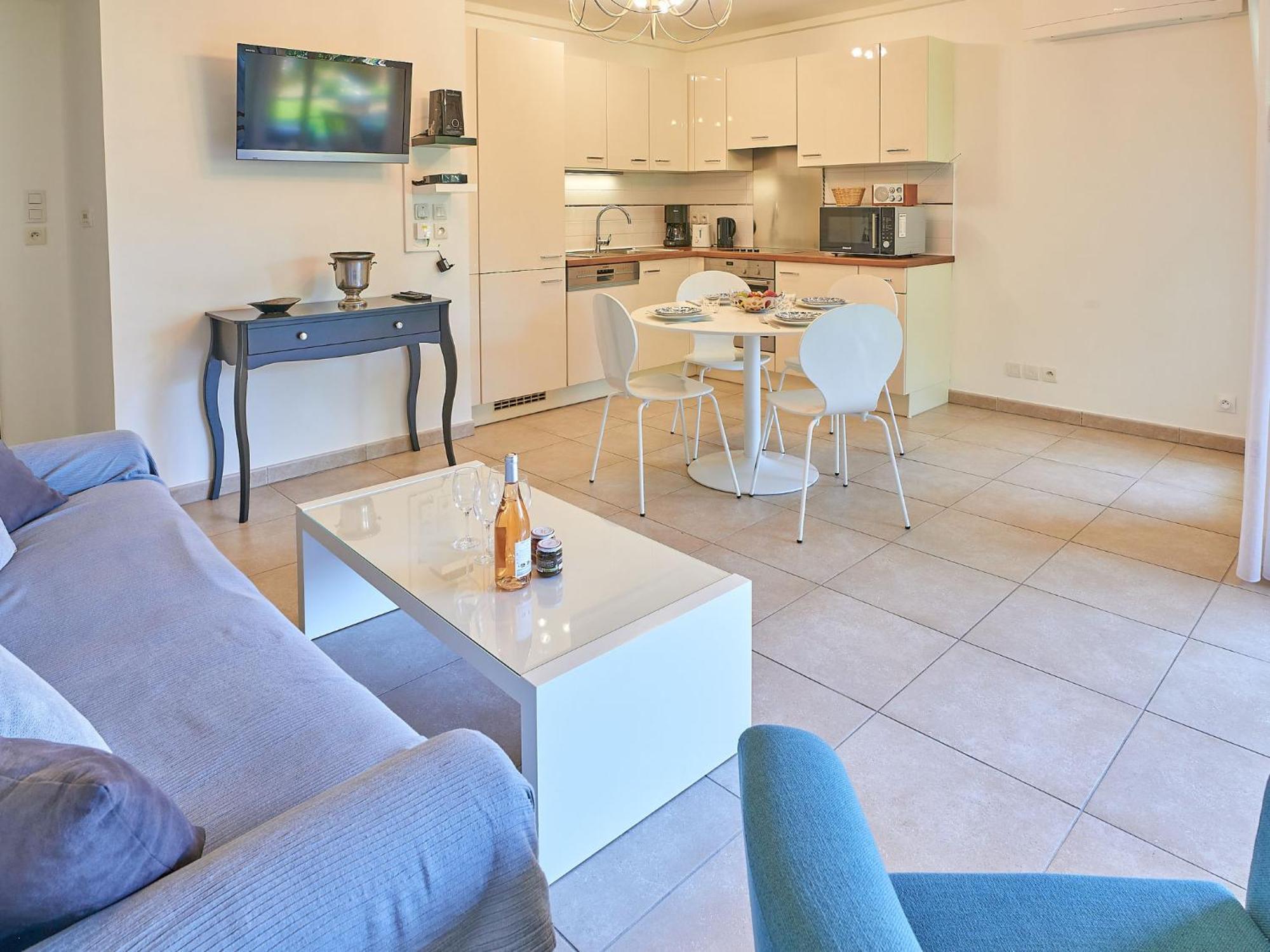 Apartment Les Rivages De L'Esterel By Interhome Boulouris-sur-Mer Esterno foto